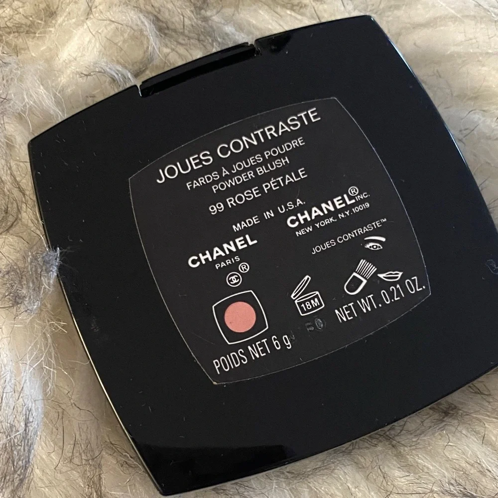CHANEL Dual powder Blush Set in 99 rose petals & 87 emotion colors